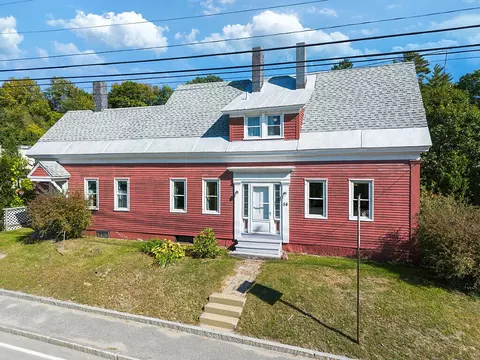 54 Bay St, Winslow, ME 04901