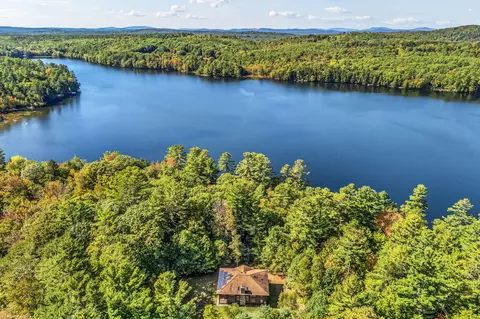75 Menatoma Camp Rd, Readfield, ME 04355