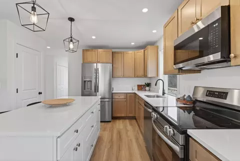 Kitchen - 9 Shepherd Ln #13, Windham, ME 04062 photo 4 of 4