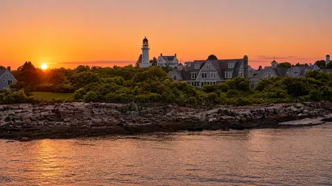 19 Cunner Ln, Cape Elizabeth, ME 04107