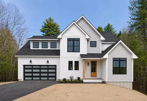 6 Leah Ln, Scarborough, ME 04074