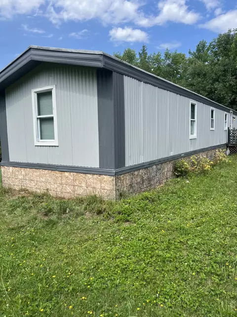 854 Higgins Rd, Pittsfield, ME 04967