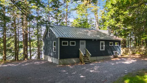 25 Gifford Place Blake Is, Oakland, ME 04963