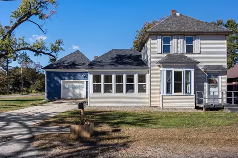 32 Summer St, Porter, ME 04068