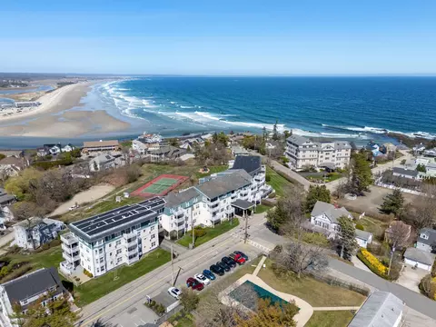 55 Israel Head Rd #203, Ogunquit, ME 03907