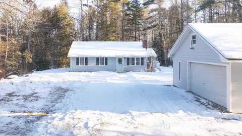 2 Route 3, Palermo, ME 04354