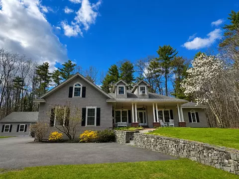 23 Casselton Rd, Raymond, ME 04071