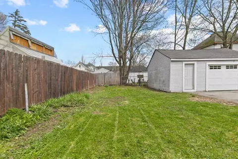 Exterior - 106 Haskell St, Westbrook, ME 04092 photo 5 of 6