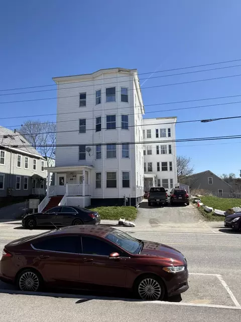 184 Bartlett St, Lewiston, ME 04240