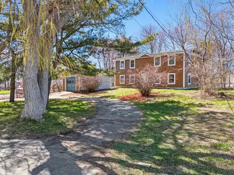 54 Shelton Ave, York, ME 03909