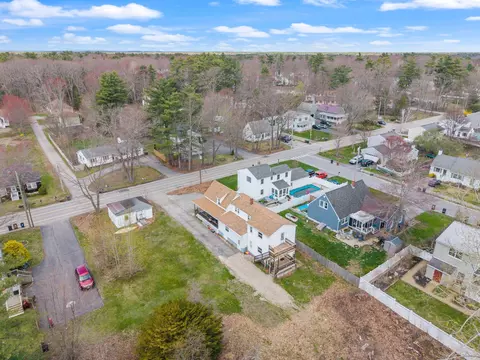 7 Garfield St, Saco, ME 04072
