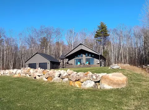 79 Scenic Heights Dr, Oxford, ME 04270