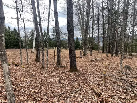 11 Amber Road, Rangeley, ME 04970