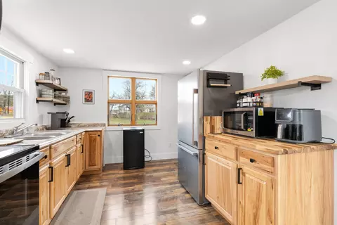 Kitchen - 1 Straw Rd, Gorham, ME 04038 photo 1 of 4