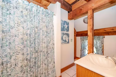 Bath - 31 Sid Hall Dr, North Berwick, ME 03906 photo 5 of 5