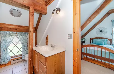 Bath - 31 Sid Hall Dr, North Berwick, ME 03906 photo 4 of 5