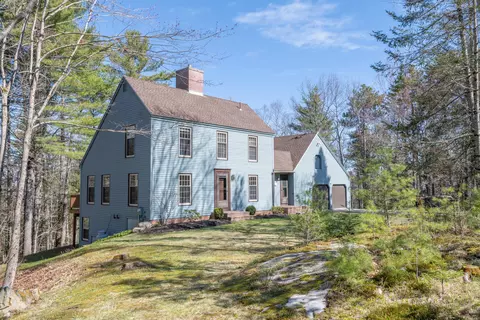 135 Fairwind Ln, Yarmouth, ME 04096