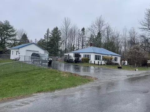 186 Ellms Rd, Ripley, ME 04930