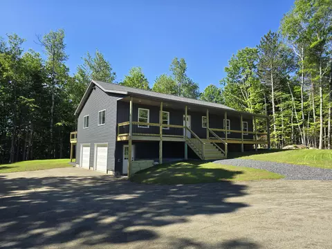 5 Holly Ln, Cornville, ME 04976