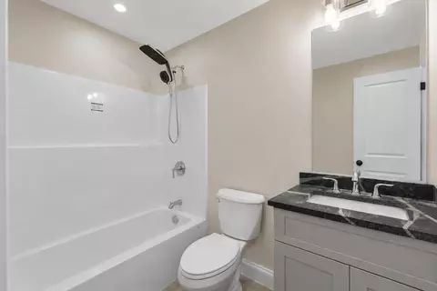 Bath - 9 Dusty Rhoades Ln, Windham, ME 04062 photo 1 of 3