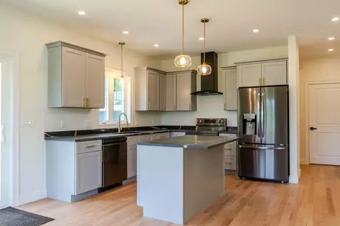 Kitchen - 9 Dusty Rhoades Ln, Windham, ME 04062 photo 1 of 2