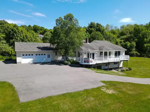 239 Temple Rd, Wilton, ME 04294