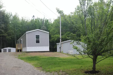 51 White Orchard Rd, Frankfort, ME 04438