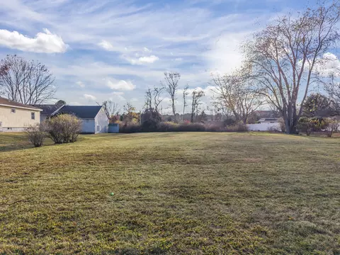 191 Eldridge Rd, Wells, ME 04090 photo 2