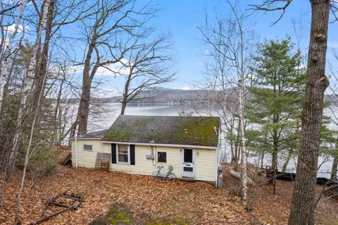 137 Martins Point Rd, Greene, ME 04236