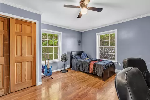 Bedroom - 32 Smith Ln, Levant, ME 04456 photo 5 of 5