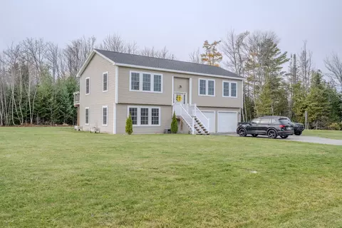 19 Magnolia Hill Rd, Bangor, ME 04401