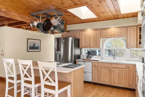 Kitchen - 54 Stonetree Rd, Arrowsic, ME 04530 photo 3 of 5