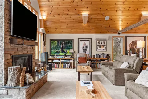 Living - 54 Stonetree Rd, Arrowsic, ME 04530 photo 7 of 7