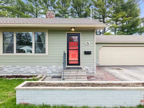Exterior - 74 Madison Ave, Brewer, ME 04412 photo 8 of 9