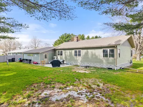 Exterior - 74 Madison Ave, Brewer, ME 04412 photo 3 of 9