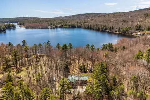 21 Jones Dr, Hartford, ME 04220