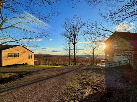 528 West Rd, Belgrade, ME 04917