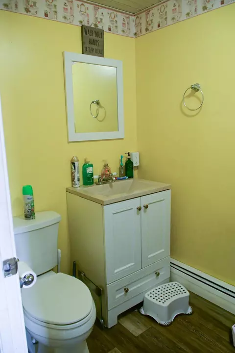 Bath - 25 Katahdin Ave, Millinocket, ME 04462 photo 4 of 4