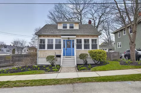 62 Elsmere Ave, South Portland, ME 04106