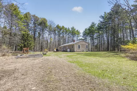 Exterior - 10 Standish Neck Rd, Gorham, ME 04038 photo 10 of 15