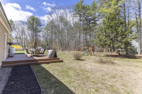 Exterior - 10 Standish Neck Rd, Gorham, ME 04038 photo 11 of 15