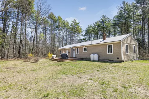 Exterior - 10 Standish Neck Rd, Gorham, ME 04038 photo 6 of 15