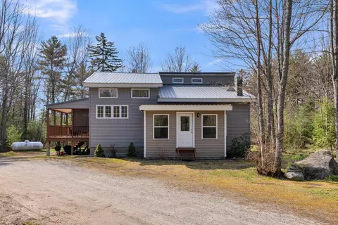 813 Norway Rd, Harrison, ME 04040