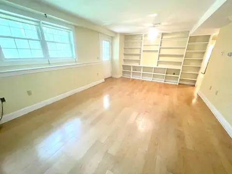 Living - 6 Eisenhower Ct, Naples, ME 04055 photo 8 of 8