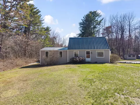130 Bragdon Rd, Freeport, ME 04032