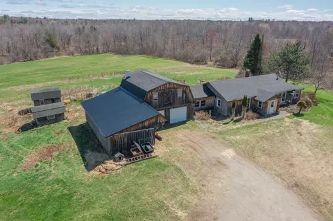 382 Black Rd, Corinth, ME 04427