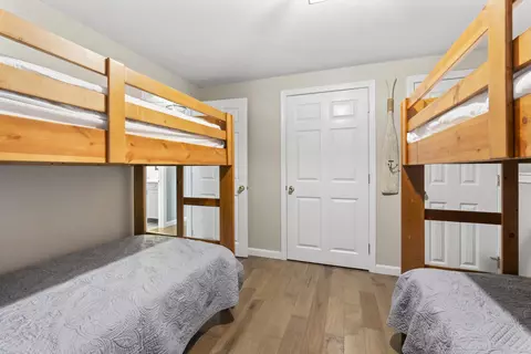 Bedroom - 1307 Deer Run, Casco, ME 04015 photo 4 of 7