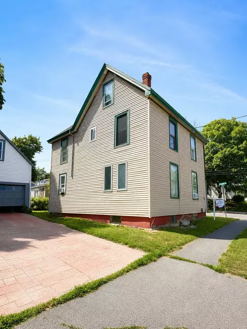 127 Congress St, Bangor, ME 04401