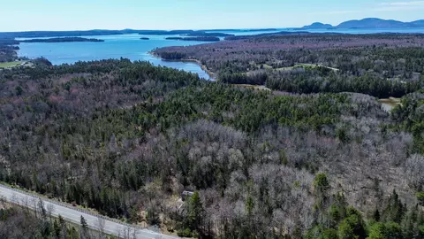 2413 Us 1, Sullivan, ME 04664
