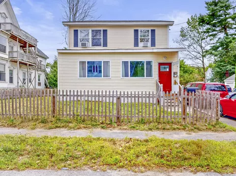 77 Mechanic St, Westbrook, ME 04092
